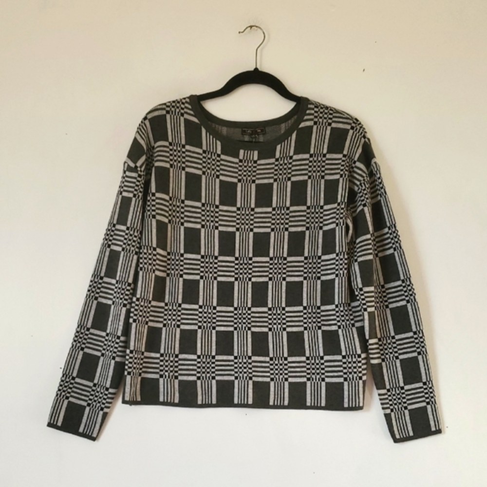 Lety Me Stitchfix Sweater Top Soft Long Sleeve Women Size Medium NWT